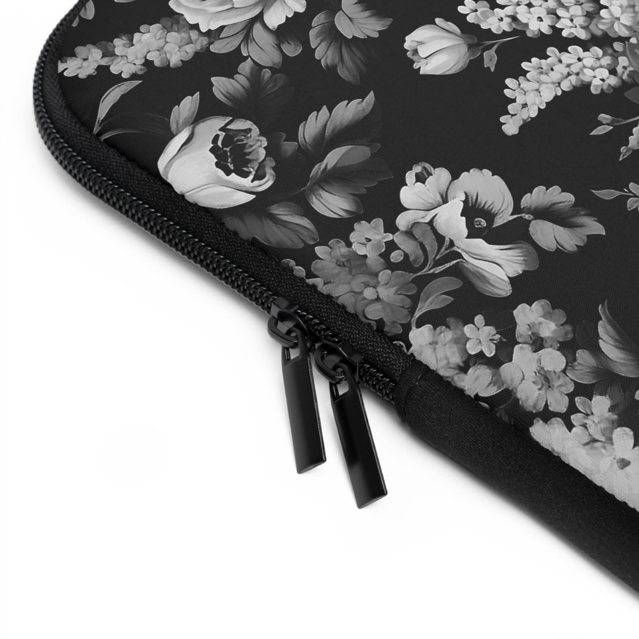 Medival Flowers BW Laptop Sleeve